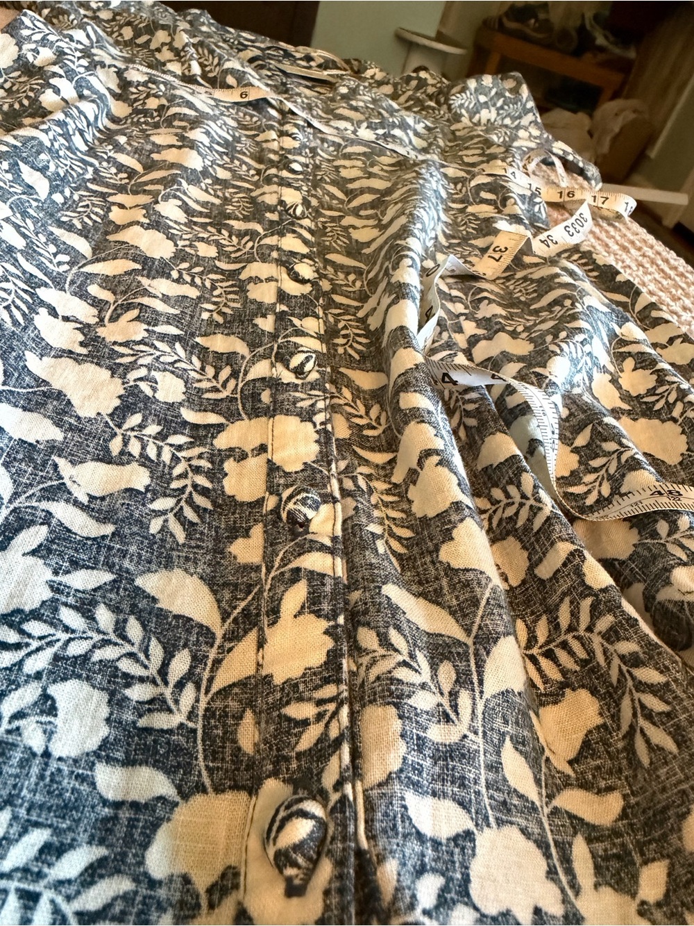 Faherty Havana Dress XS NWT Blue Ivory Floral Linen Blend Puff Sleeve Midi $198 - Picture 10 of 12